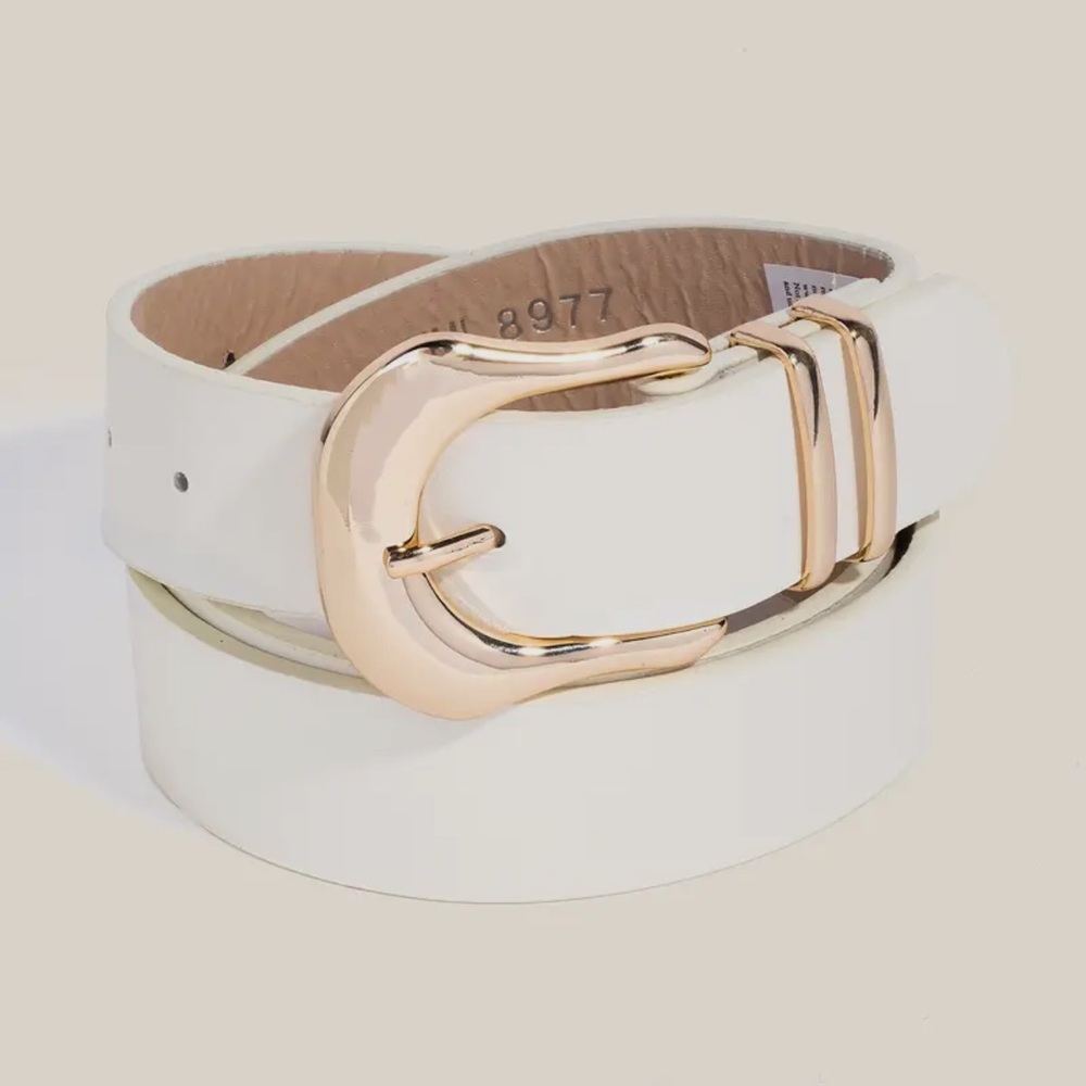 085- Elegant Ivory Belt with Gold Buckle - Picture 1 of 2